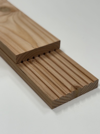 [2305460] Douglas antislip loopdekdeel 28 x 145 x 4000 mm - 70% PEFC